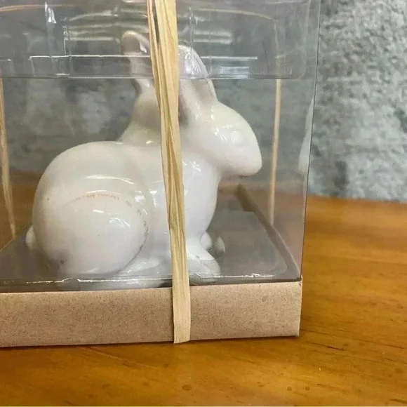 Tag Bunny‎ salt & pepper shaker set new in box - Picture 9 of 12